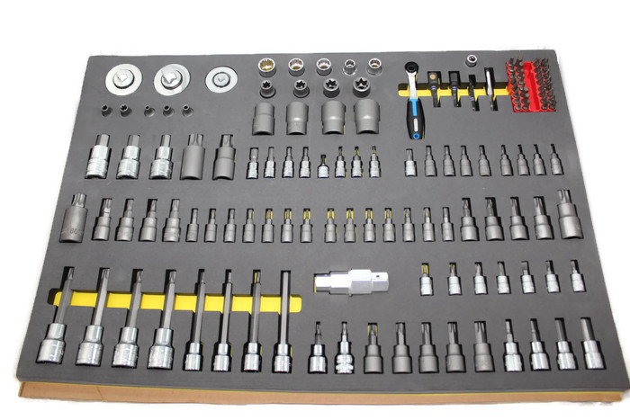 תבניות ספוג לכלי עבודה